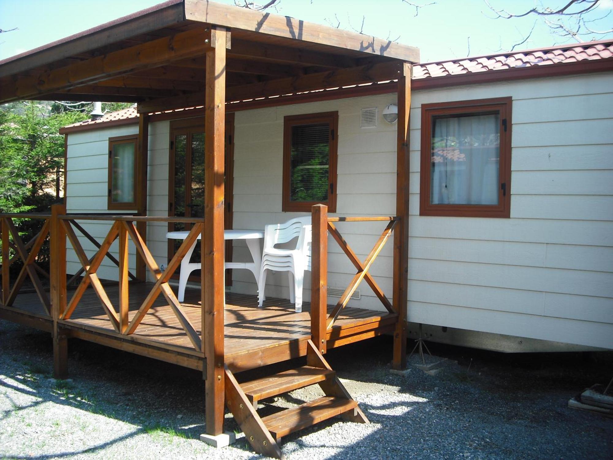 Campeggio Pian Dei Boschi Pietra Ligure Exterior photo